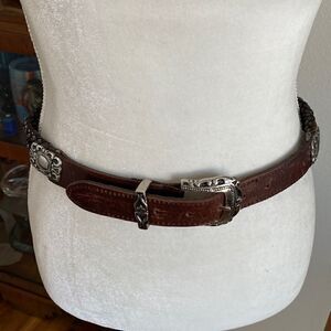 Vintage Aimee Lynn leather belt